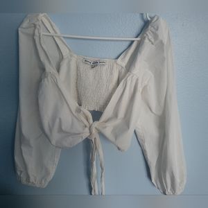 White puffy sleeve top